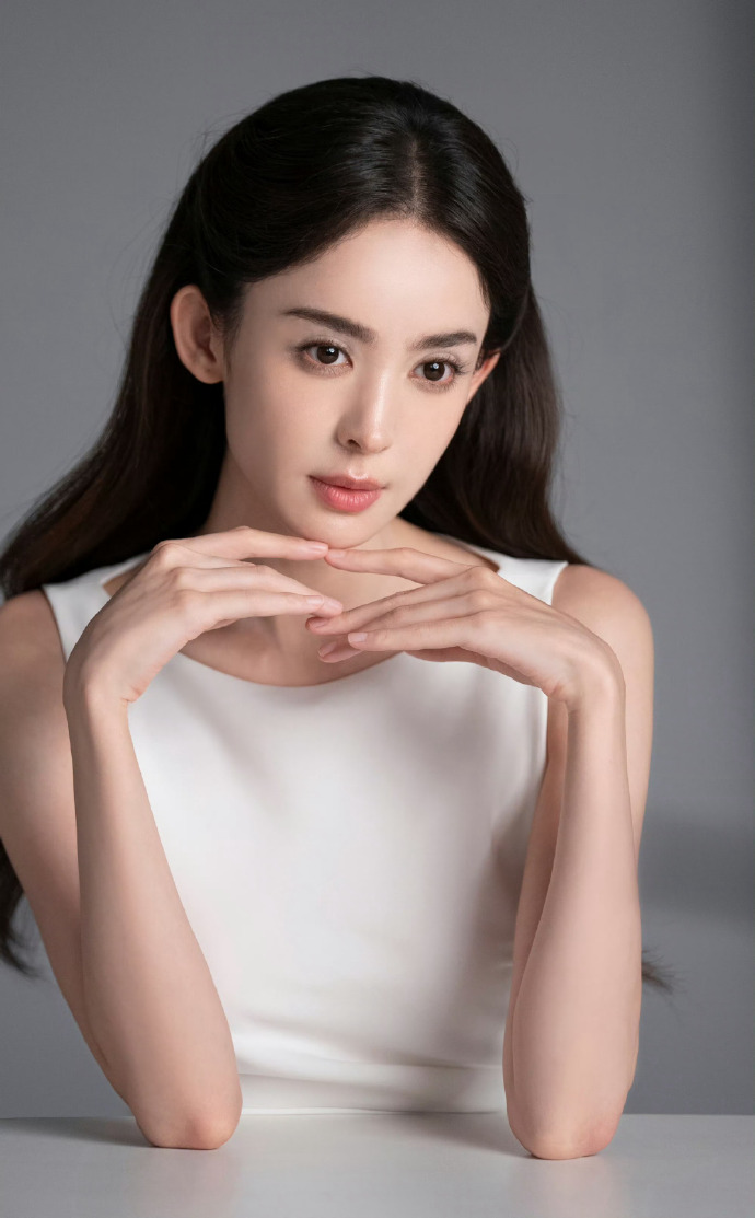 AI天美制片-短剧首发·人物登场封面